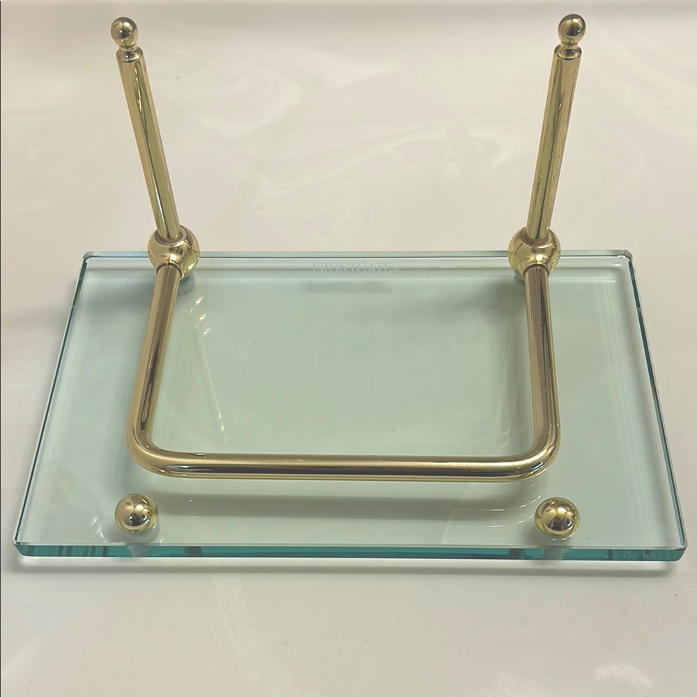 Frontgate tissue or towels holder